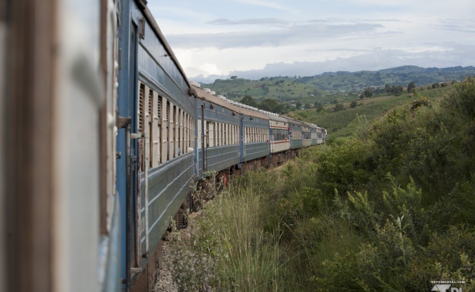 train de Mbeya à Dar