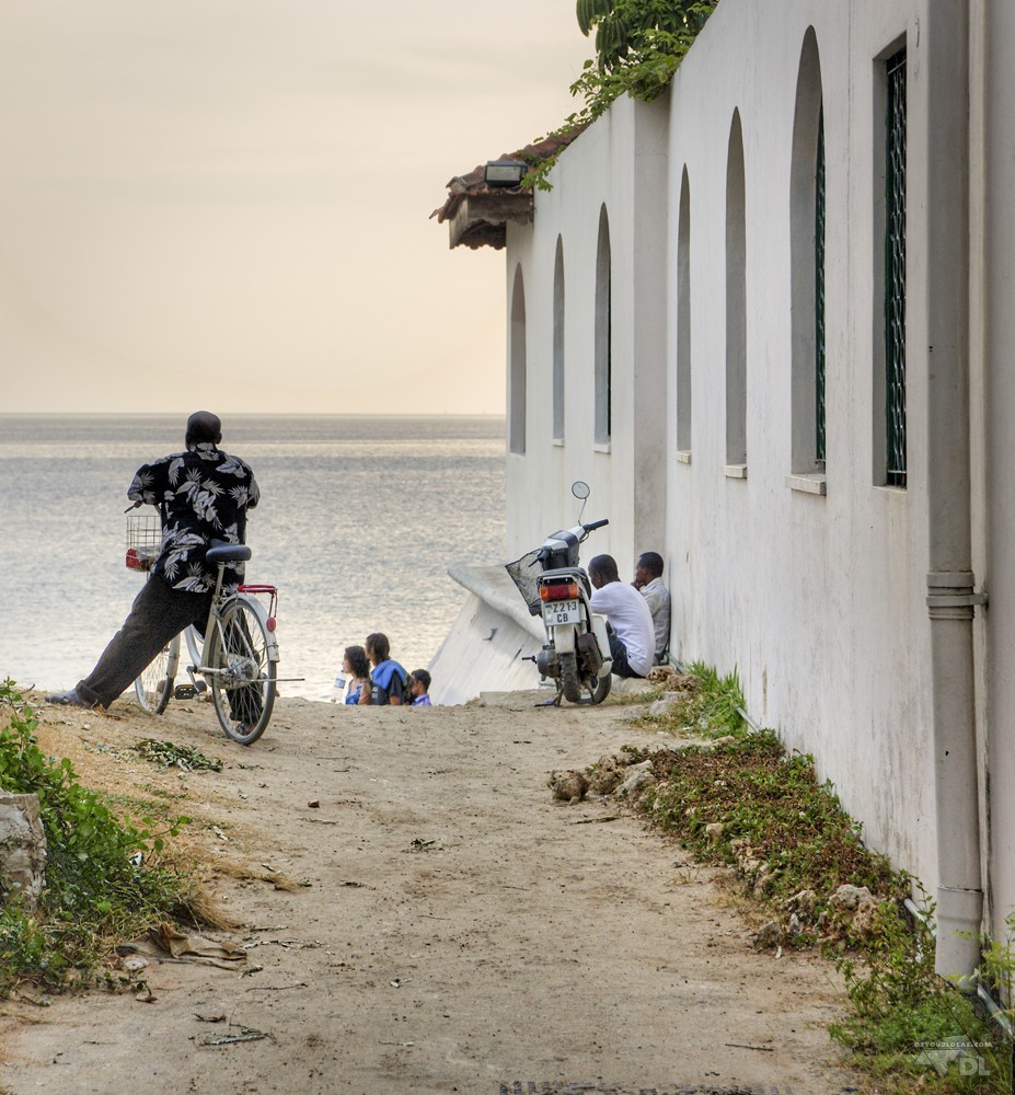 La plage de Zanzibar à la sortie de Stone Town