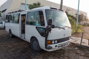 Bienvenue à bord du micro-bus, confort et qualité-prix