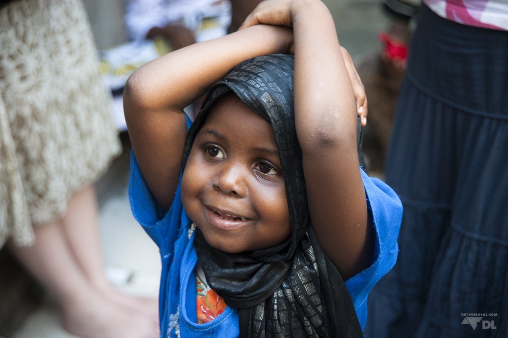 Visite d'un orphelinat pour une séance photo pour un organisme humanitaire