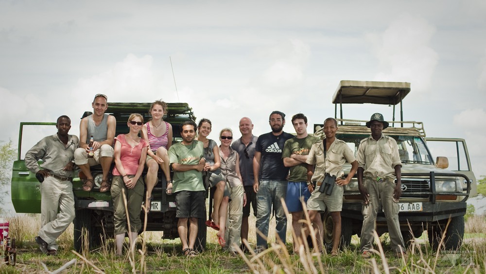 Notre groupe de joyeux lurons pour un safari dans le parc Selous