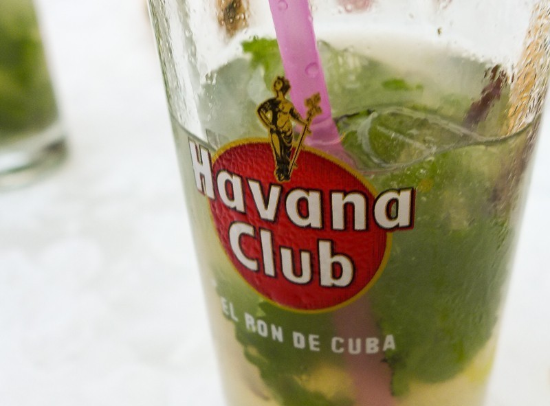 Le mojito fait avec du rhum Havana Club, la boisson nationale de Cuba