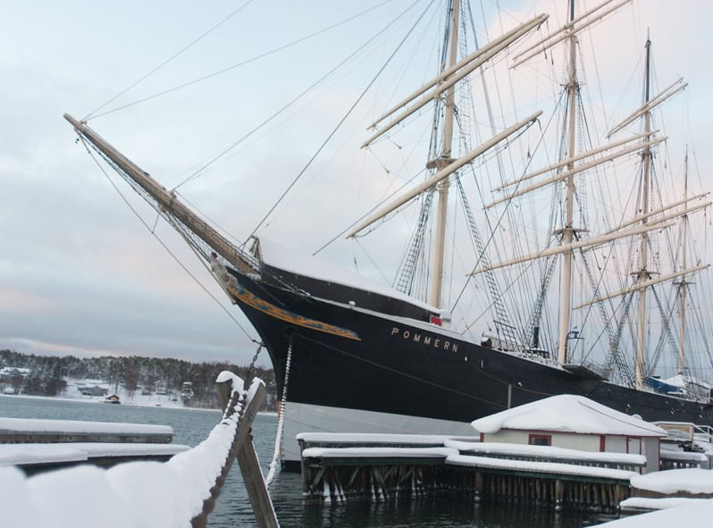 Le Pommern est un bateau typique de la région et est exposée devant le musée de Marieham dans les îles Aland