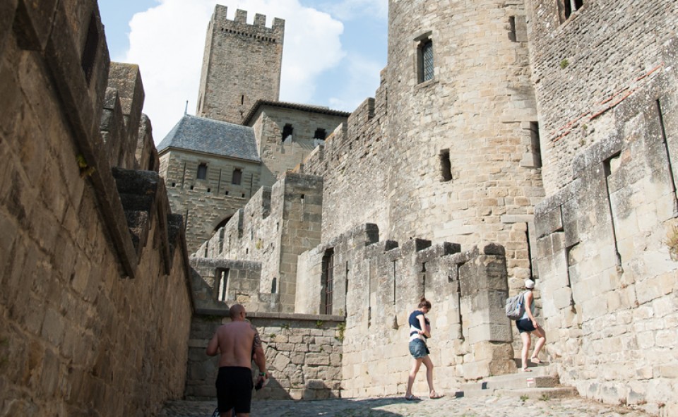 Les vieilles ruelles de la cité de Carcassonne