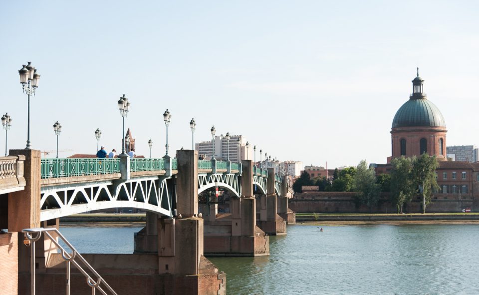 Visiter Toulouse à pied, balade à vélos et plus encore